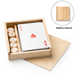 Cartas y dados en caja de madera